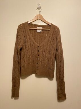 Abercrombie & Fitch Brown Cable-Knit V-Neck Button Cardigan. Size M